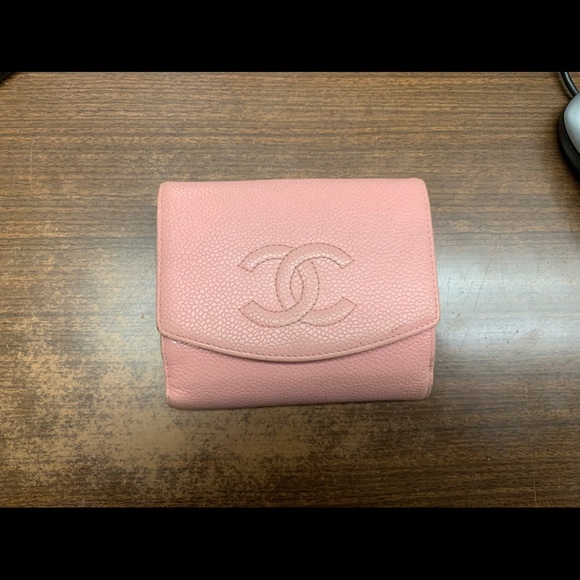 CHANEL Handbags - Chanel Bi-fold wallet